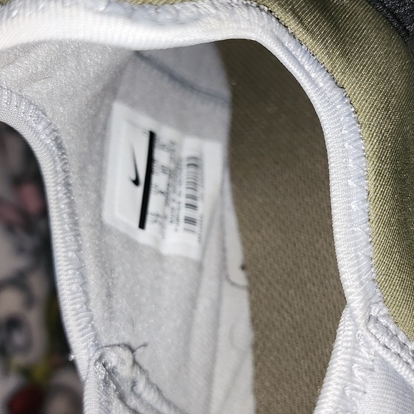 NIKE Hurricane 7y/9 womans - Picture 7 of 8